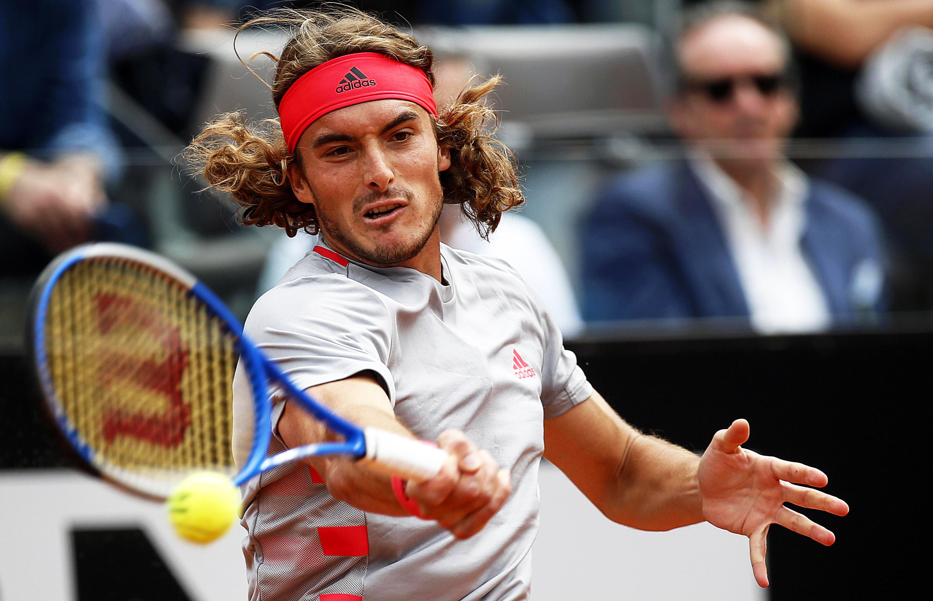 意大利网球队完胜德国网球队,西西帕斯高光表现 意大利网球队完胜德国网球队,西西帕斯高光表现