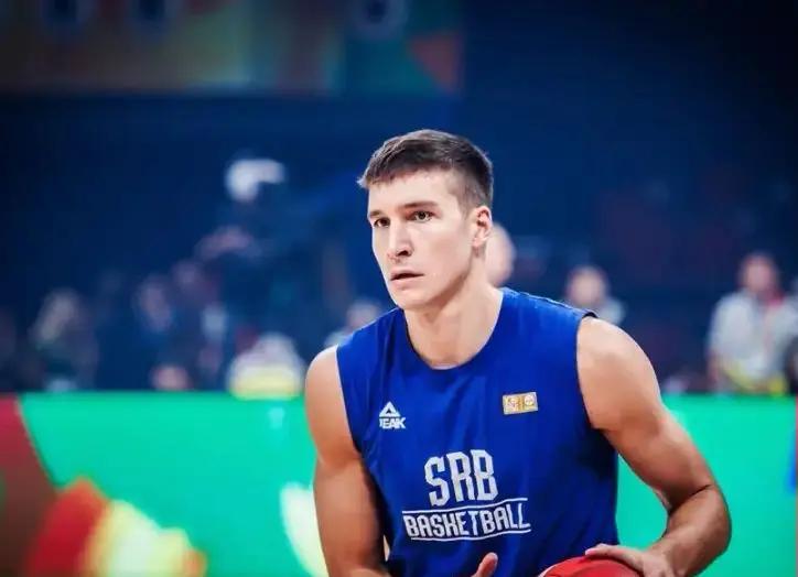 关于立陶宛男篮鏖战希腊男篮，恩比德打破历史纪录的信息