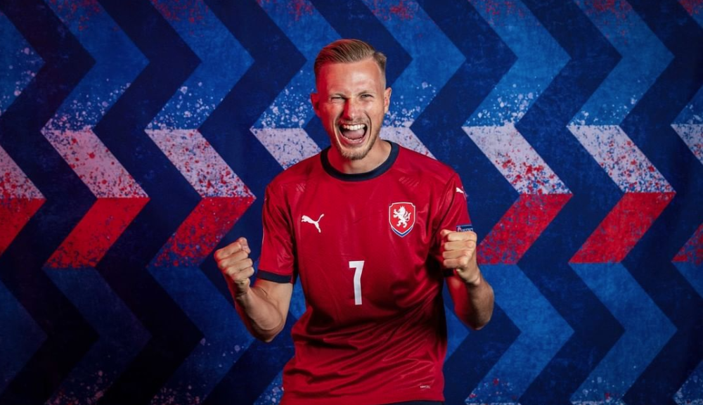 捷克奥门将头球破门,霍芬海姆连胜云达不胜的简单介绍 捷克奥门将头球破门,霍芬海姆连胜云达不胜的简单介绍