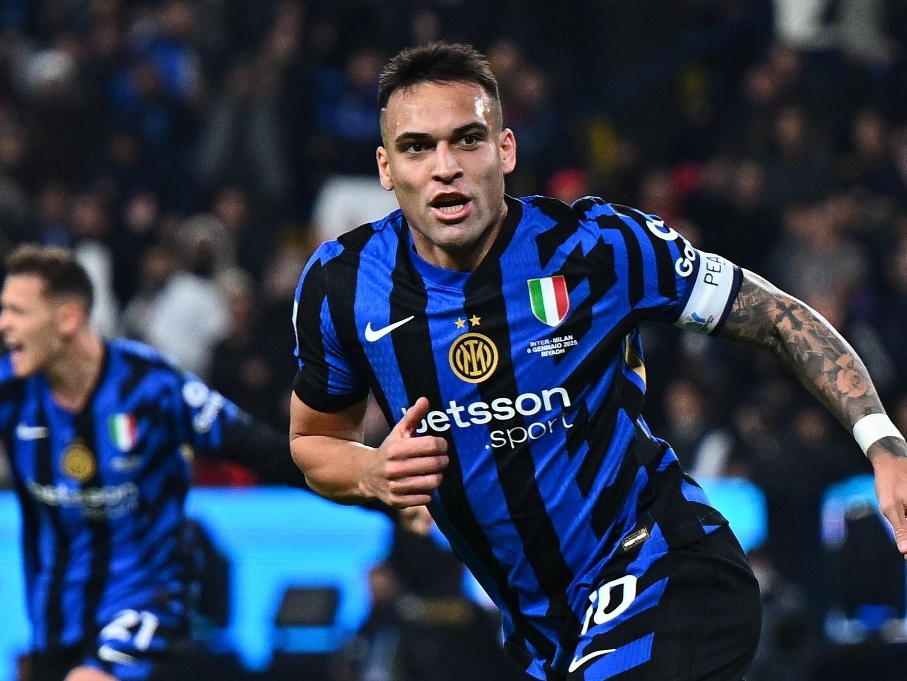 国际米兰击败尤文图斯，领先优势再度扩大