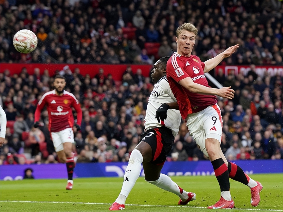 曼联全胜罗马,成功晋级半决赛 曼联全胜罗马,成功晋级半决赛