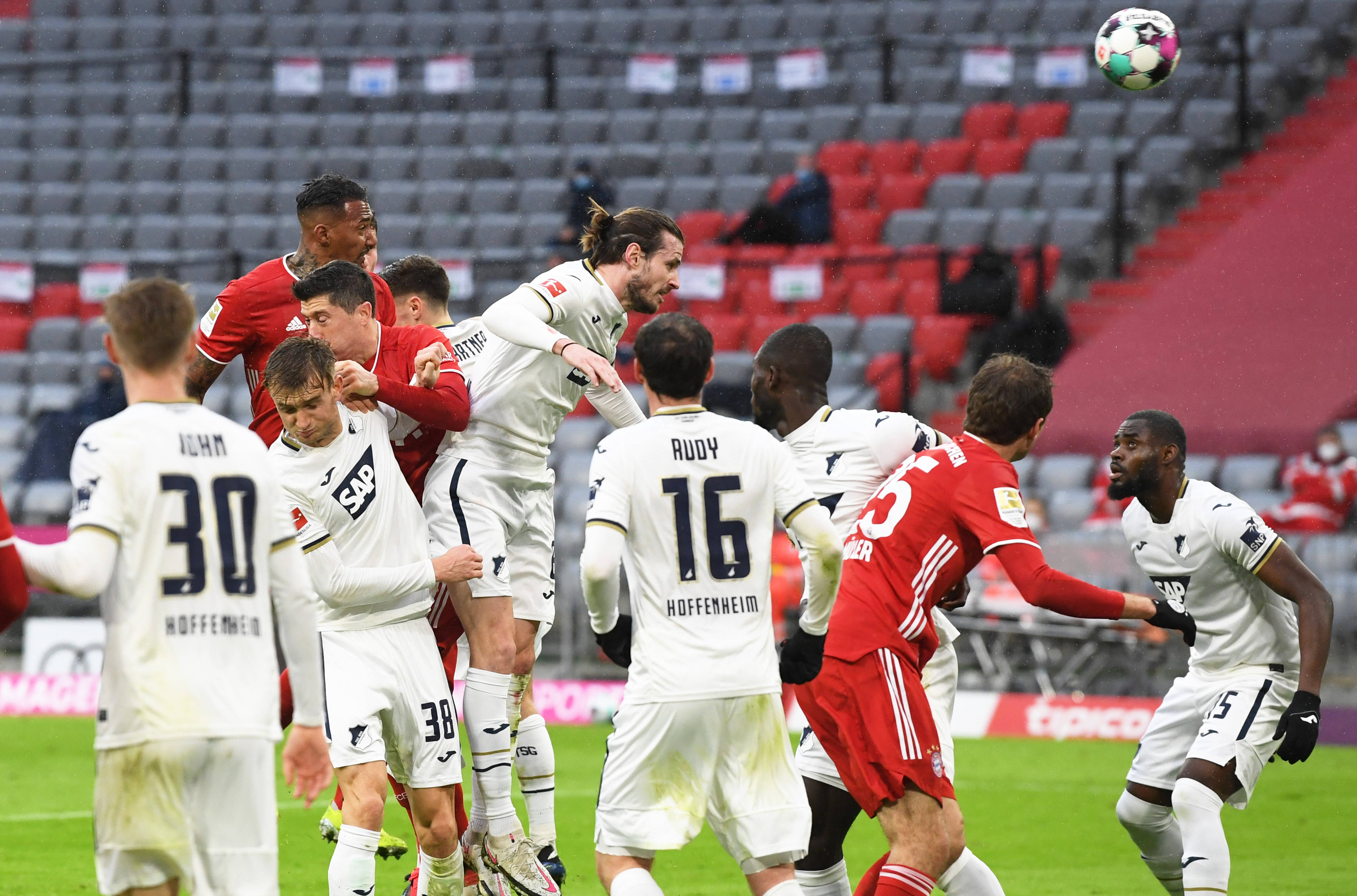 关于霍芬海姆主场击败对手，继续稳定排名的信息