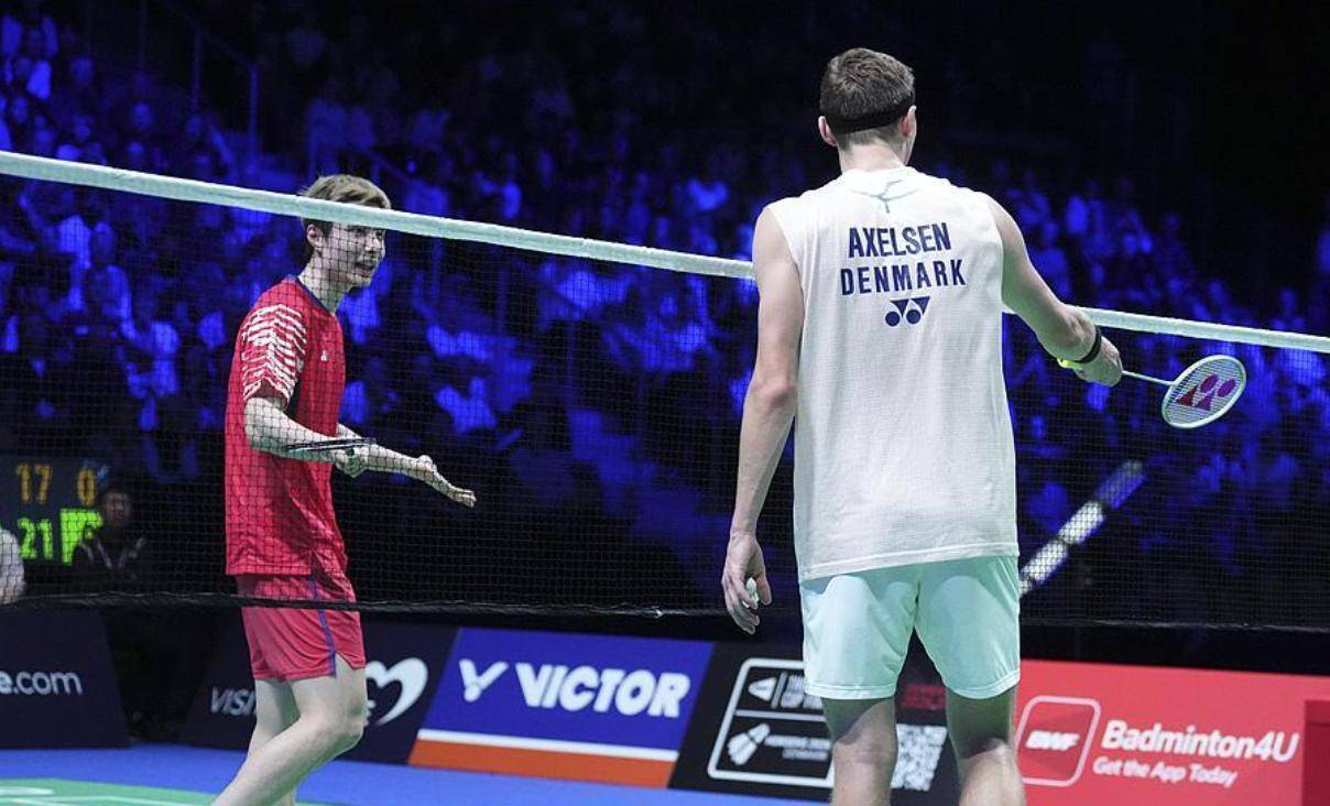 九游体育官方入口-包含英格兰羽毛球队横扫丹麦羽毛球队，安赛龙绝境逆转的词条