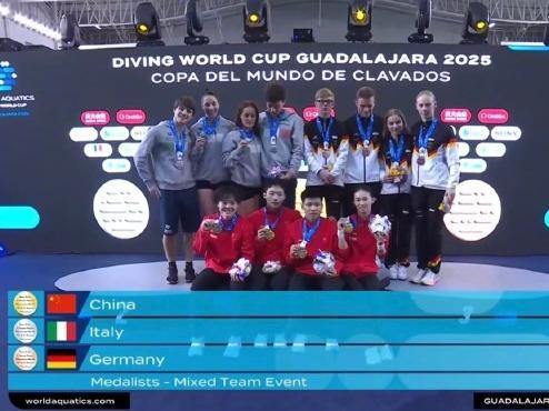 墨西哥运动员在跳水项目中夺魁 墨西哥运动员在跳水项目中夺魁