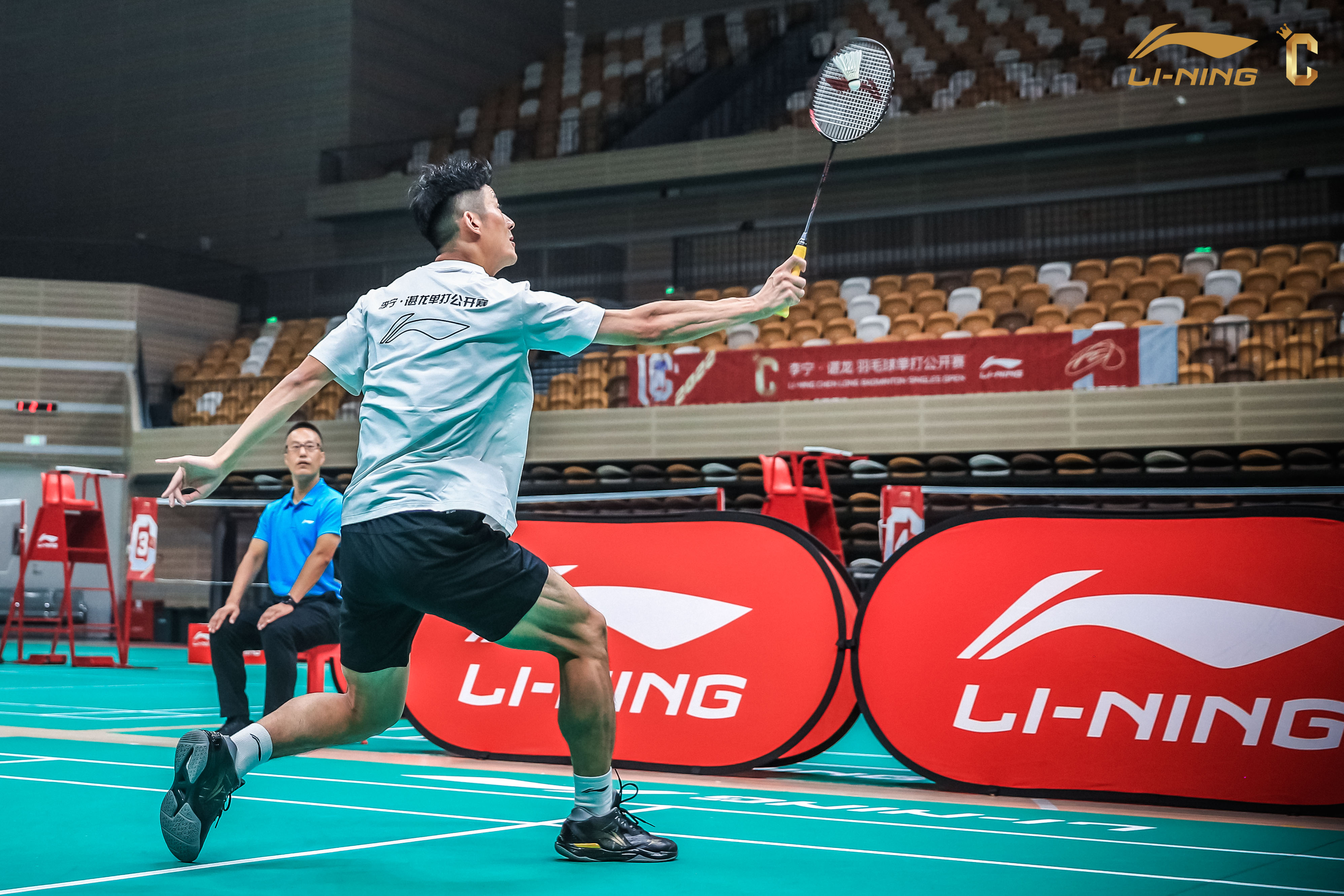 中国羽毛球队强势马来西亚羽毛球队，谌龙惊艳世界的简单介绍