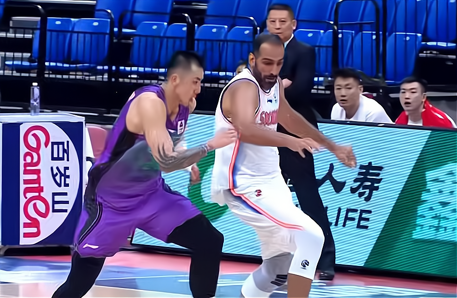 浙江队碾压四川队,陶汉林刷新纪录 浙江队碾压四川队,陶汉林刷新纪录