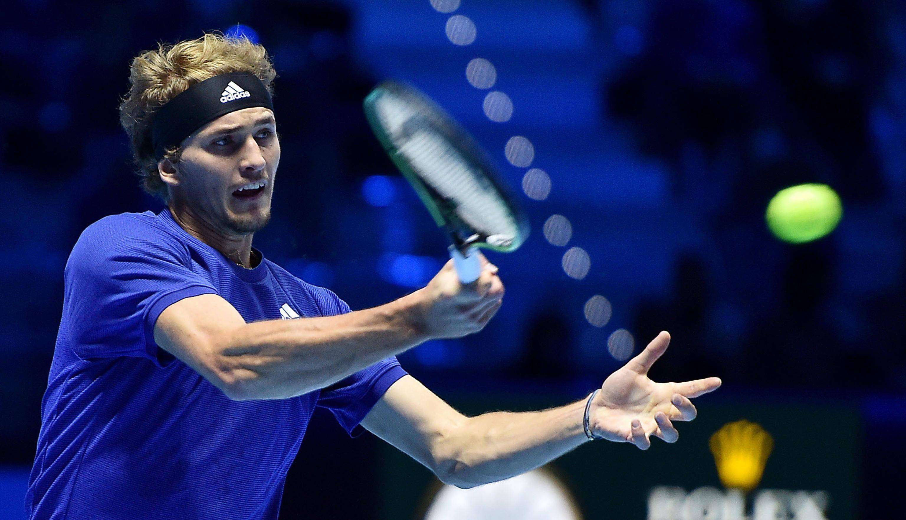 戴维斯杯轻取ATP总决赛,兹维列夫高光表现的简单介绍 戴维斯杯轻取ATP总决赛,兹维列夫高光表现的简单介绍