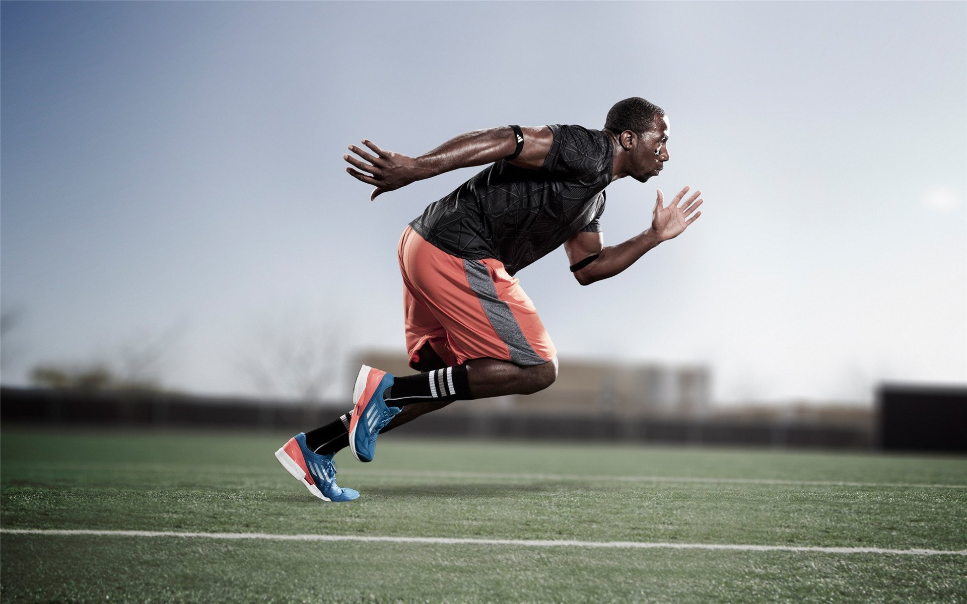 九游体育直播-跨界竞技场，当吉林队战术风暴席卷篮网，拉文在英超绿茵上演王者接管