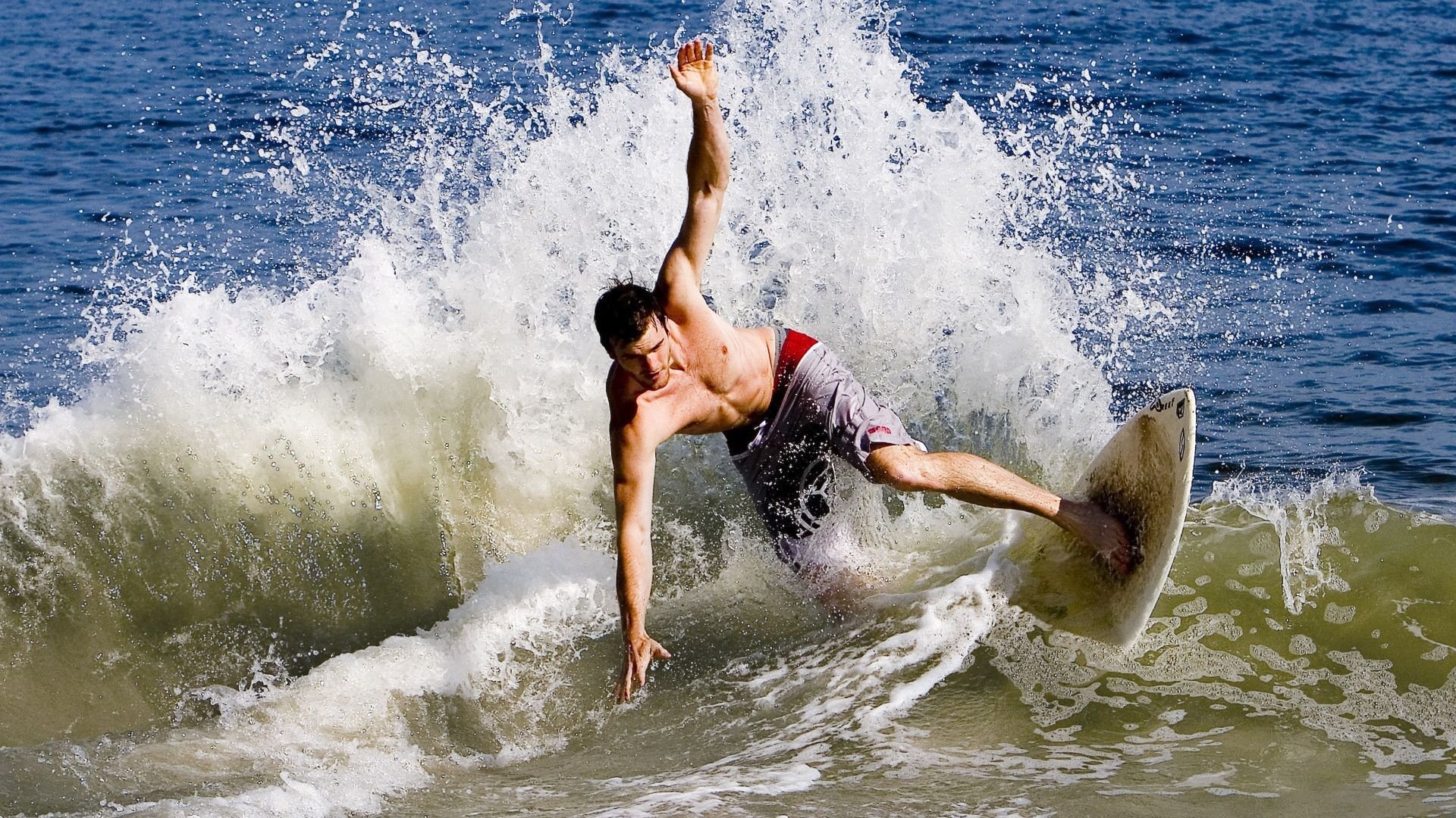 澳网横扫联合杯，辛纳关键制胜背后的战术革命与心理突破